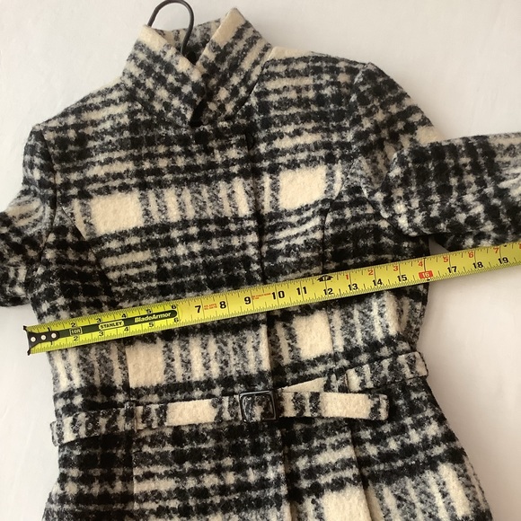 Authentic Banana Republic Wool Coat - Picture 10 of 10